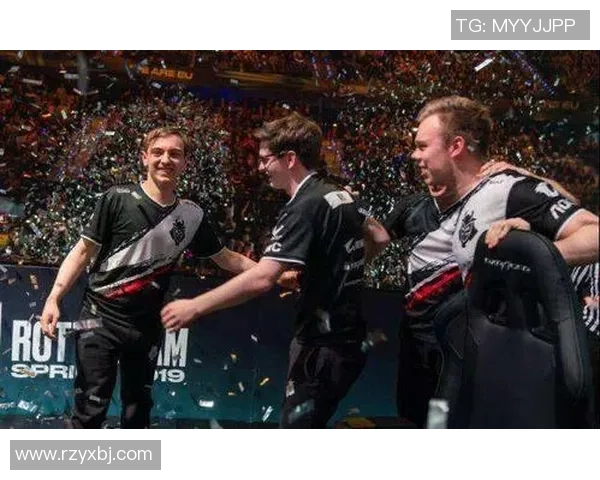 RNG在全球总决赛积分榜中以71分稳居第一位置展现强劲实力